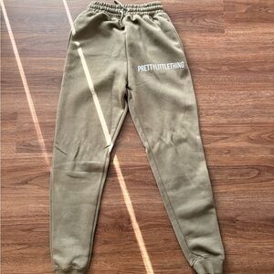 NEVER WORN PrettyLittleThing sage green Joggers (fast shipping)